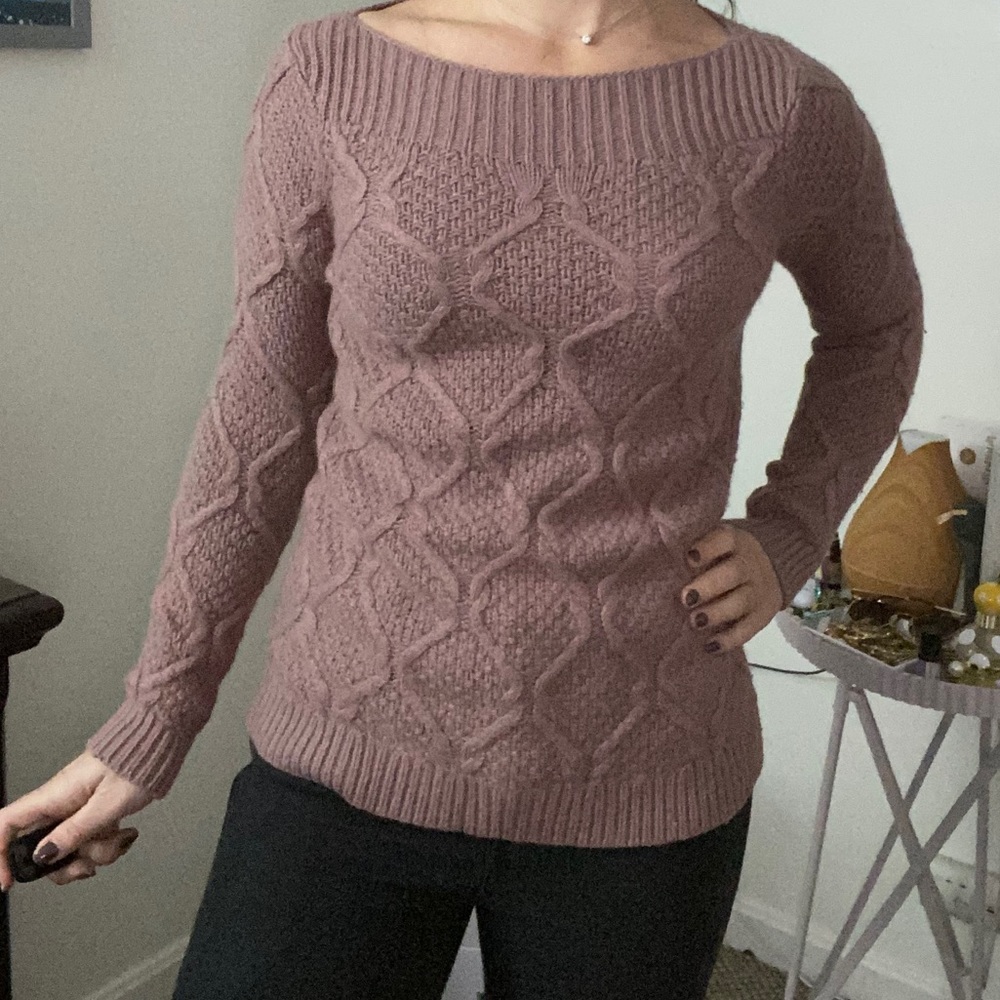 Super soft purple mauve knitted sweater